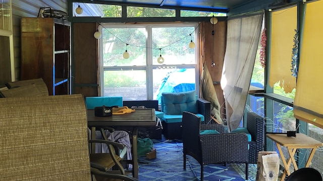 210 Castle Rock Dr, Kissee Mills, MO 65680 - view of sunroom / solarium