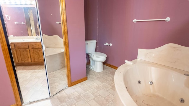 619 9th St, Thayer, MO 65791 - full bath featuring a jetted tub and vanity