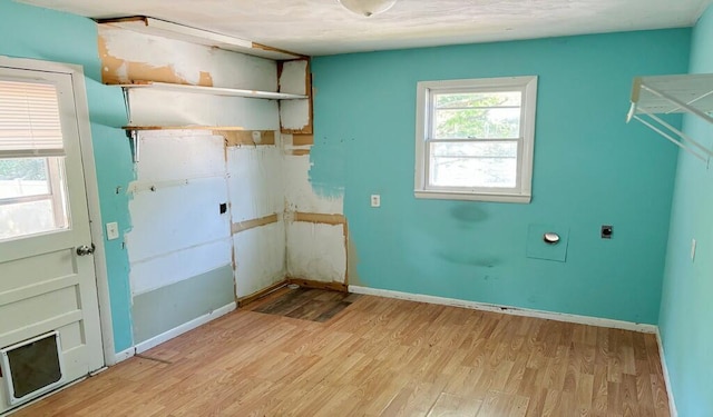 614 E Division St, Bolivar, MO 65613 - photo 11