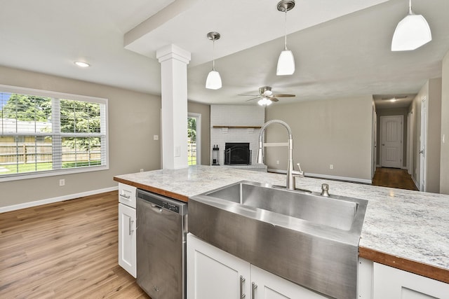 3539 S Walnut Hill Dr, Springfield, MO 65807 - kitchen with dishwasher, a ceiling fan, open floor plan, white cabinetry, and recessed lighting