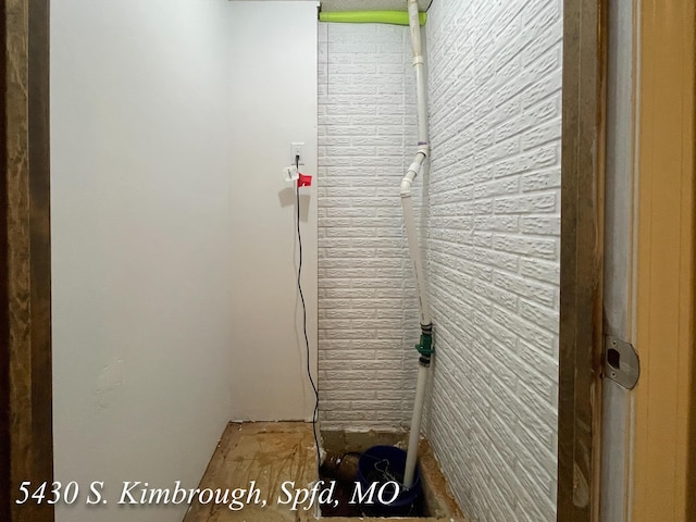 5430 S Kimbrough Ave, Springfield, MO 65810 - laundry view