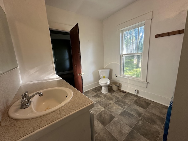 5143 Farm Rd Unit 2000, Pierce City, MO 65723 - bathroom with baseboards and vanity