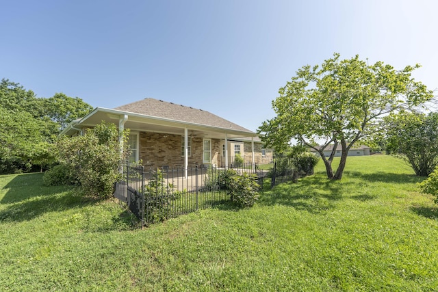 784 S 17th St, Ozark, MO 65721 - back of property with brick siding