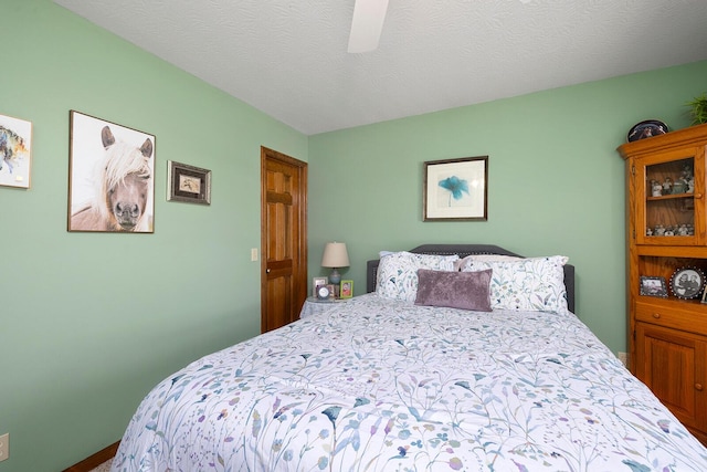 715 W Wasson St, Nixa, MO 65714 - bedroom featuring ceiling fan