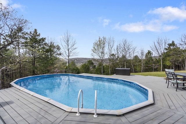 859 Crows Nest Trl, Branson, MO 65616 - swimming pool featuring a deck