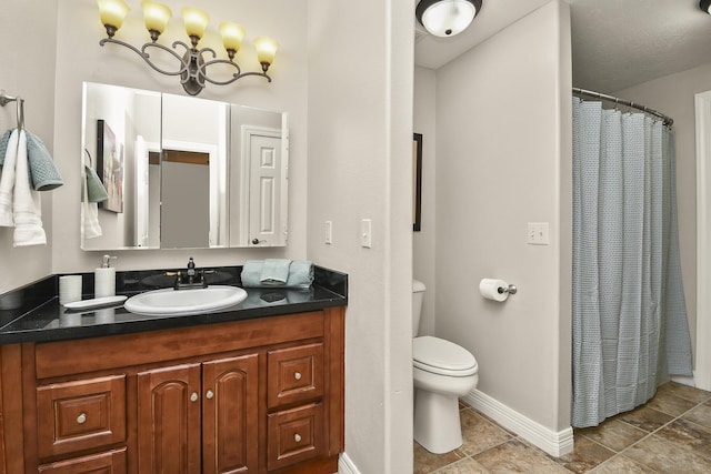 180 Grace Chapel Rd Unit 220, Blue Eye, MO 65611 - full bath featuring vanity, curtained shower, and a chandelier