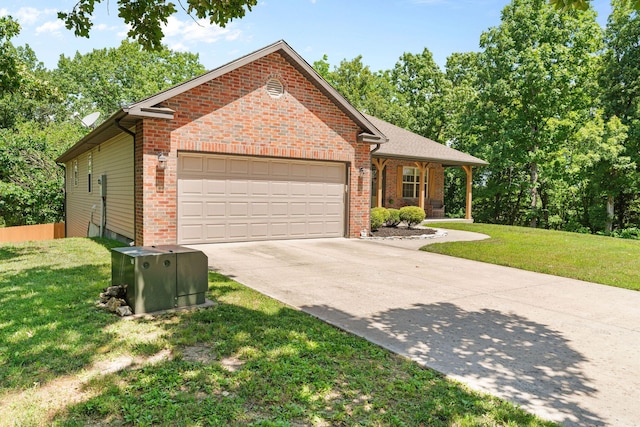 1865 Morningside Falls Blvd, Blue Eye, MO 65611 - ranch-style home with a garage, concrete driveway, brick siding, and a front yard