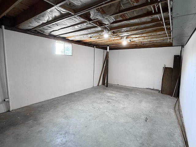 114 W Carman Rd, El Dorado Springs, MO 64744 - view of below grade area