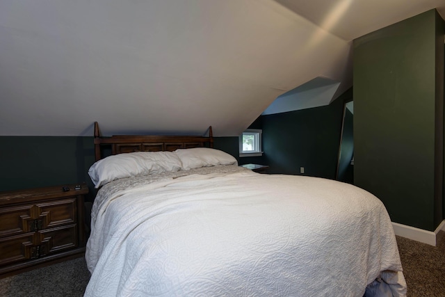 1510 E Mcdaniel St, Springfield, MO 65802 - bedroom featuring carpet and lofted ceiling