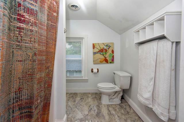 1510 E Mcdaniel St, Springfield, MO 65802 - full bath featuring lofted ceiling and toilet