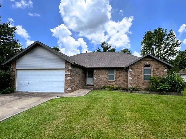4818 W Kathryn Ct, Springfield, MO 65802 - photo 1