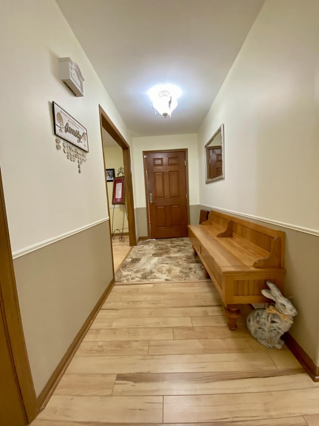 1605 S Park Ave, Aurora, MO 65605 - hallway featuring light wood-style floors and baseboards