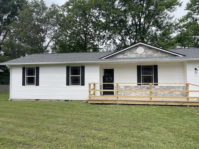 1506 6th St, Monett, MO 65708 - single story home with crawl space, a front yard, roof with shingles, and a deck