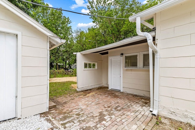 936 W Division St, Springfield, MO 65803 - view of patio