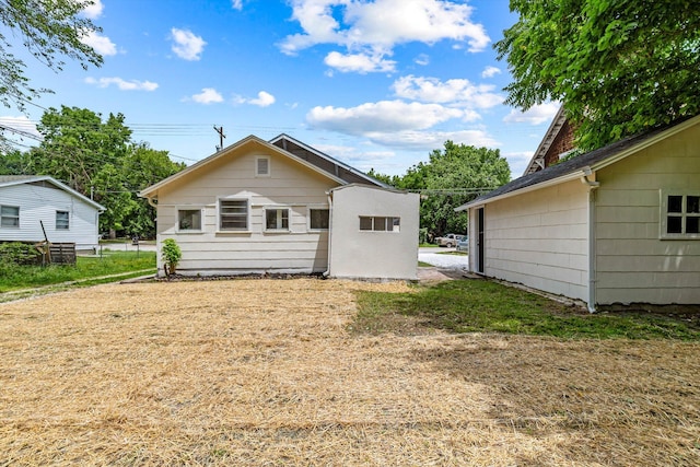 936 W Division St, Springfield, MO 65803 - back of property