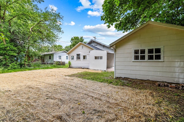 936 W Division St, Springfield, MO 65803 - back of house
