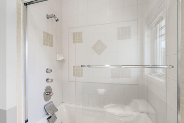 318 S Farm Rd Unit 193, Springfield, MO 65809 - bathroom with enclosed tub / shower combo