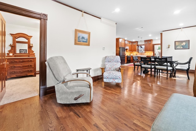 933 W Pershing St, Springfield, MO 65806 - living room featuring recessed lighting and wood finished floors