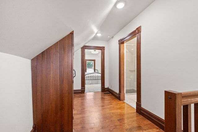 933 W Pershing St, Springfield, MO 65806 - hallway featuring light wood-style flooring, lofted ceiling, and recessed lighting