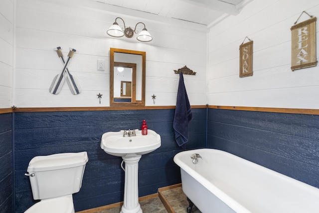 400 E Walker St, Ash Grove, MO 65604 - full bath featuring a freestanding bath and wooden walls