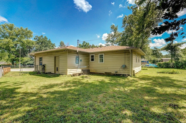 1111 S Lone Pine Ave, Springfield, MO 65804 - rear view of house