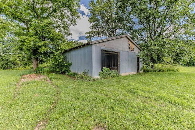 30274 State Highway Bb, Lebanon, MO 65536 - view of pole building featuring a lawn