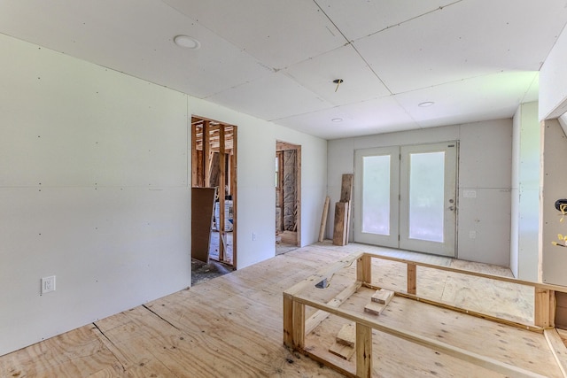 30274 State Highway Bb, Lebanon, MO 65536 - unfurnished room with french doors