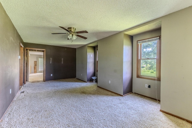 30274 State Highway Bb, Lebanon, MO 65536 - empty room featuring carpet floors, ceiling fan, and a textured ceiling
