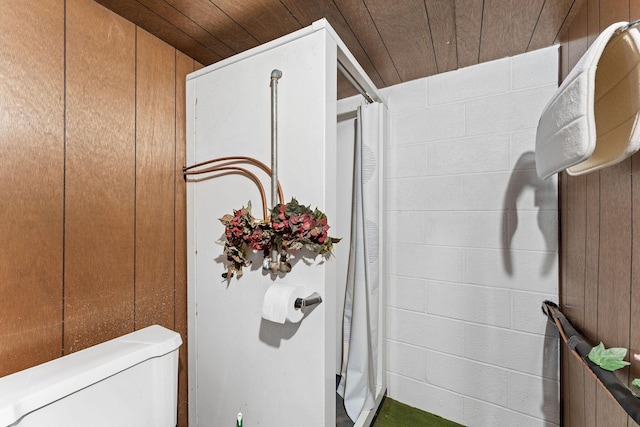 25720 Hillcrest Dr, Shell Knob, MO 65747 - bathroom with wooden ceiling, curtained shower, and wooden walls