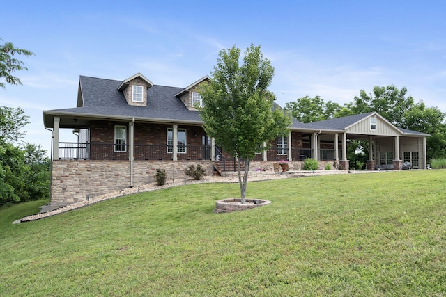 358 Spring View Pl, Reeds Spring, MO 65737 - view of front of property with a front lawn, a porch, and roof with shingles