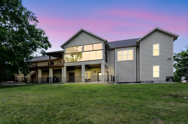 358 Spring View Pl, Reeds Spring, MO 65737 - back of house with a yard