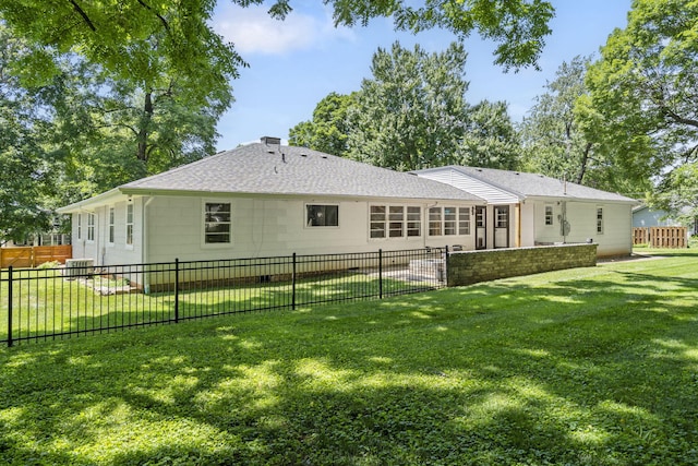 1471 E Bennett St, Springfield, MO 65804 - rear view of property with a shingled roof