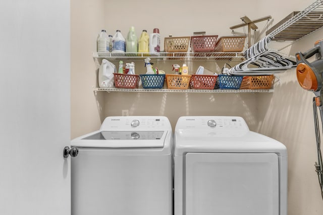 676 E Gallup Hill Rd, Nixa, MO 65714 - washroom with independent washer and dryer