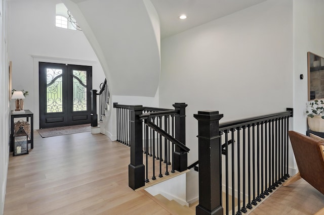 1373 E River Oak Dr, Springfield, MO 65803 - entryway with wood finished floors, lofted ceiling, and recessed lighting