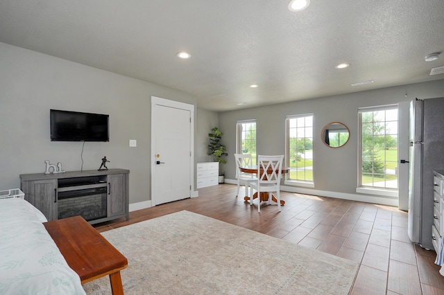 1373 E River Oak Dr, Springfield, MO 65803 - living area featuring recessed lighting and wood finished floors