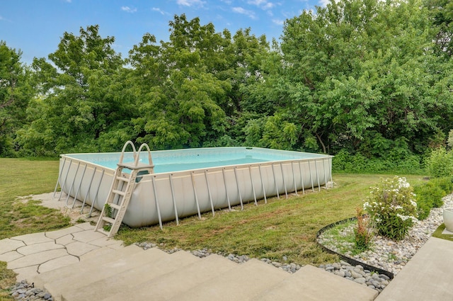 1373 E River Oak Dr, Springfield, MO 65803 - swimming pool with a lawn