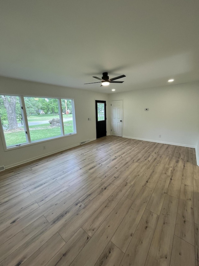 715 Sunshine Dr, Aurora, MO 65605 - photo 9