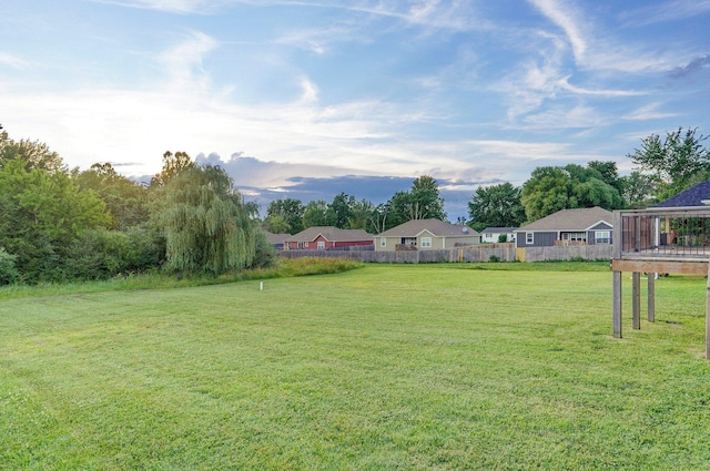 753 S Elm Rd, Marshfield, MO 65706 - view of yard