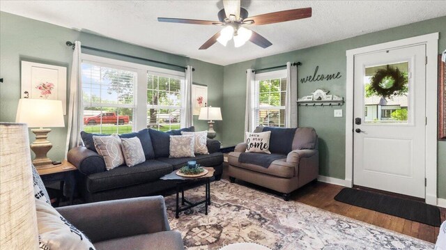 1067 W 3rd St, West Plains, MO 65775