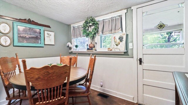 1067 W 3rd St, West Plains, MO 65775