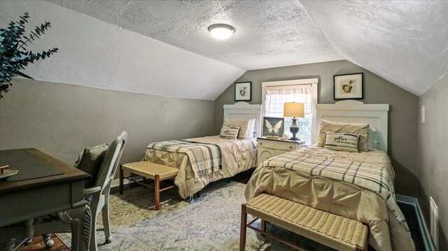 1067 W 3rd St, West Plains, MO 65775