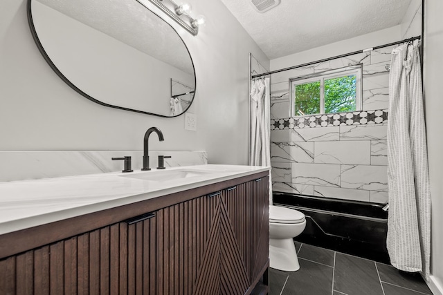 302 W Howard Ave, Billings, MO 65610 - bathroom featuring vanity, shower / tub combo, and a textured ceiling