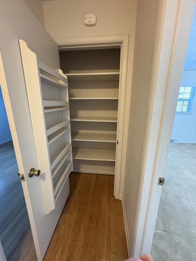 311 Crestwood Dr, Neosho, MO 64850 - view of pantry