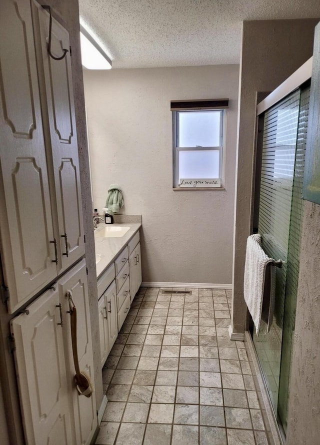 900-902 E Kirkwood St, Aurora, MO 65605 - photo 17