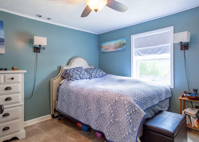 1050 S Glenn Ave, Springfield, MO 65802 - bedroom featuring crown molding and a ceiling fan