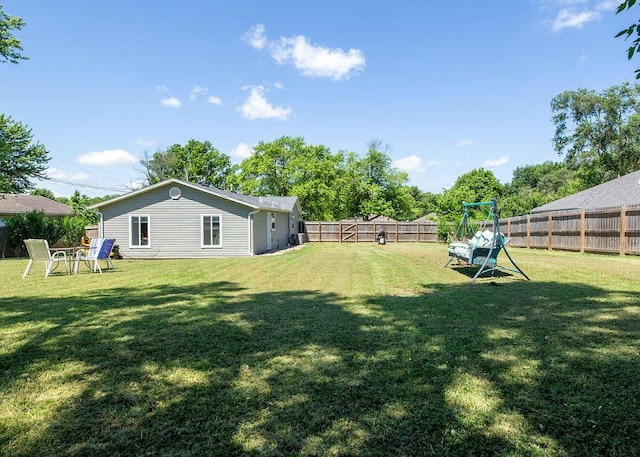 1050 S Glenn Ave, Springfield, MO 65802 - view of fenced backyard