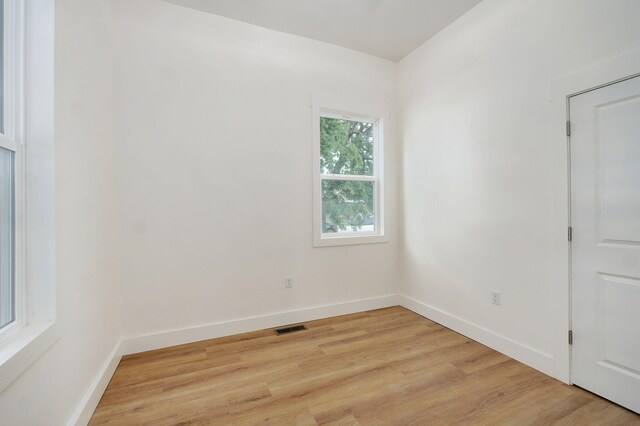404 S Hickory St, Mount Vernon, MO 65712 - photo 17