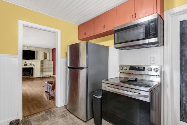 421 W College St, Aurora, MO 65605 - photo 3