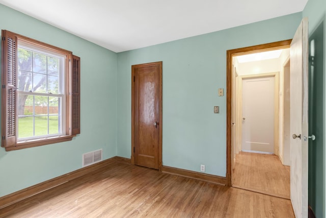 421 W College St, Aurora, MO 65605 - photo 13