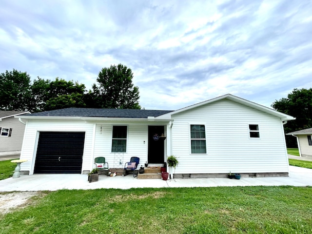 301 Mayo St, Lamar, MO 64759 - photo 1